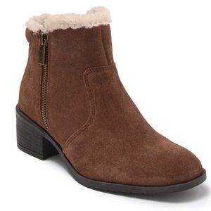 Kenneth Cole Suede Boots